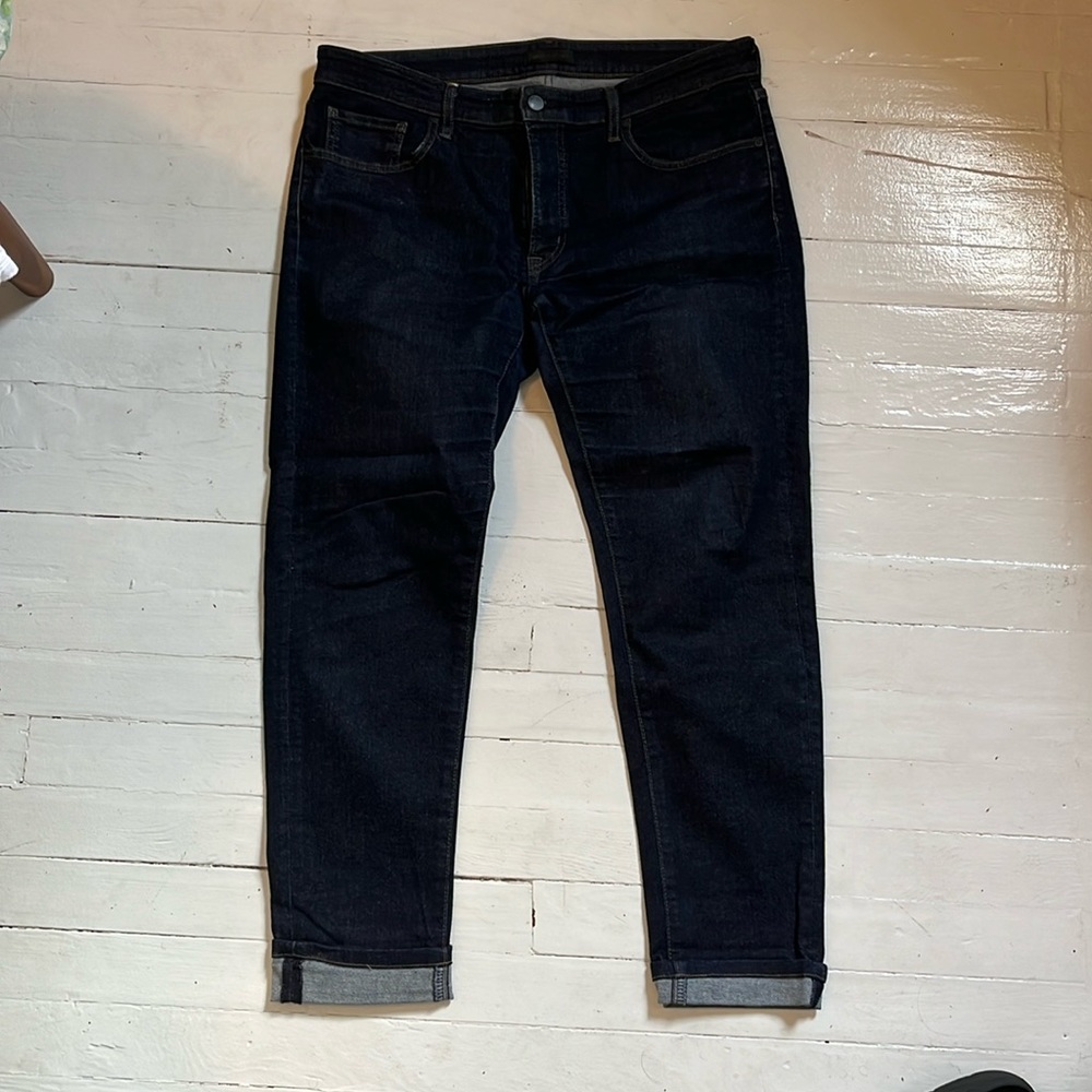 Uniqlo Jeans, 34x29, 2% spandex